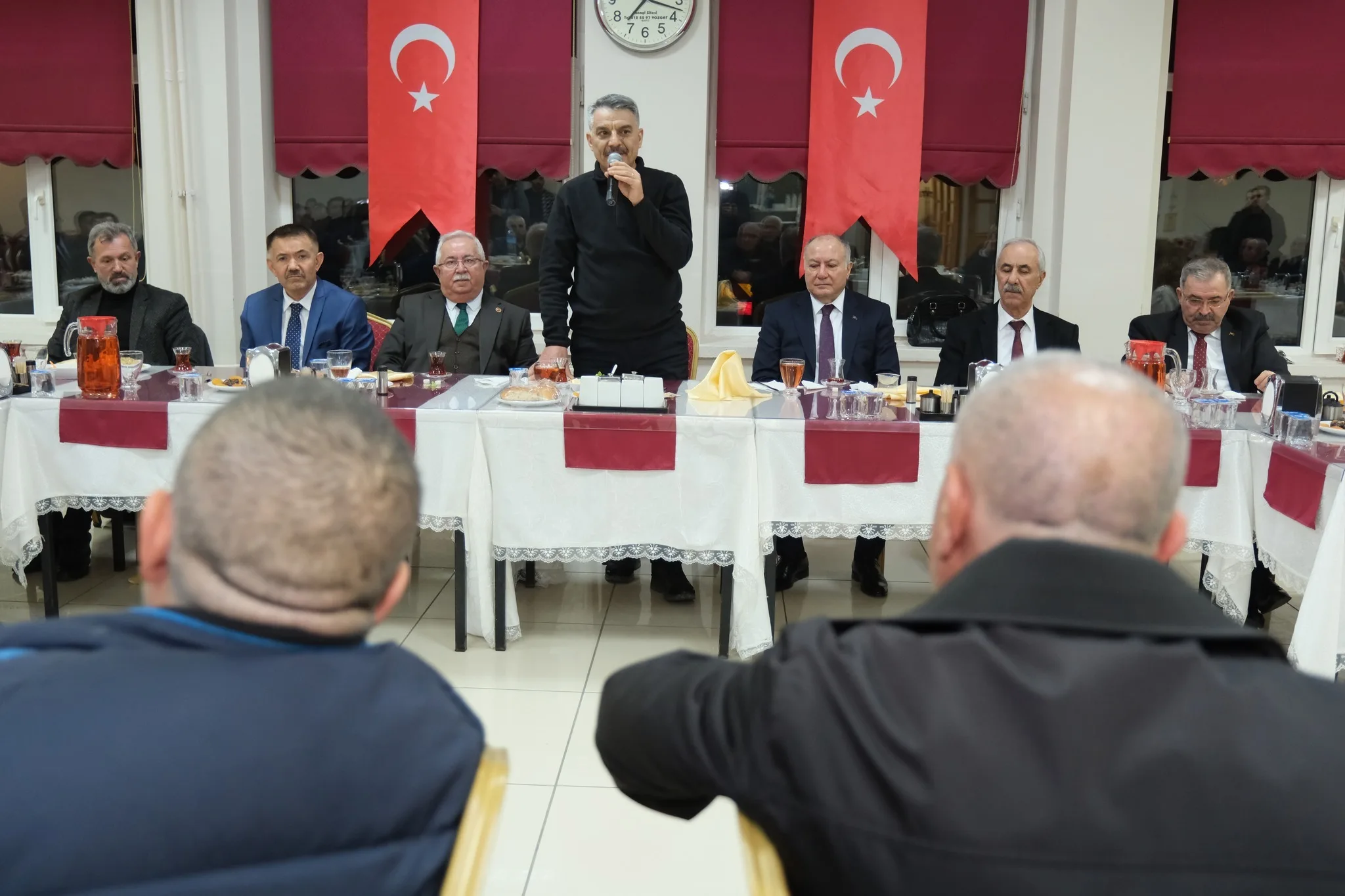 Yozgat Valisi Mehmet Ali Özkan, Emekli İşçilerle İftar Programında Bir