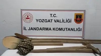 Yerköy ilçemizde jandarma, izinsiz kazı yapan 7 zanlıyı suçüstü yakalayarak