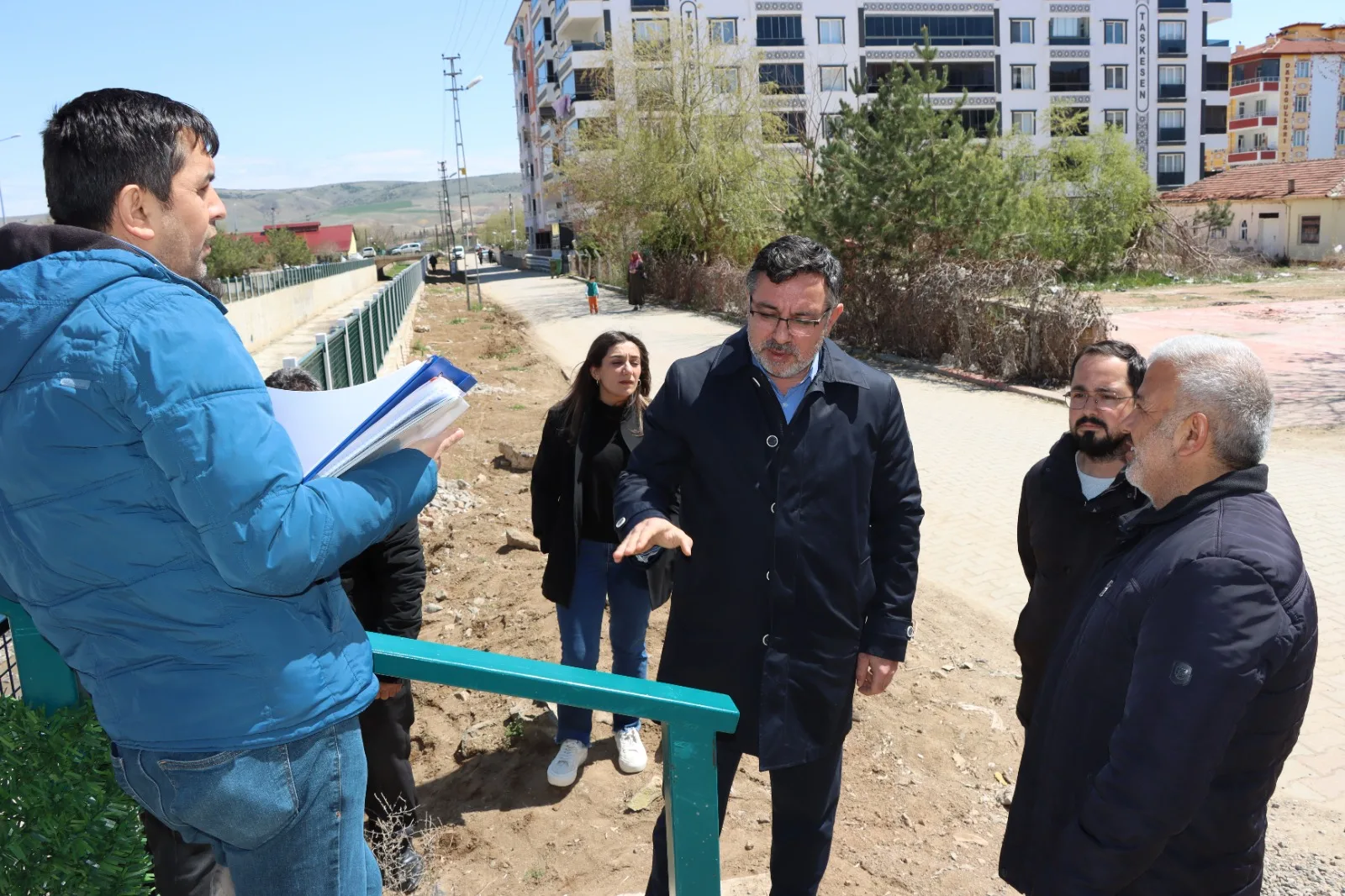 Yerköy’de beş mahallenin kesişim noktasındaki taşkın su kanalında başlatılan dere