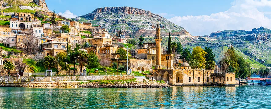 Yeşilçam dönemi, Türk sinemasının en parlak yıllarını yaşadığı dönemi simgeliyor.