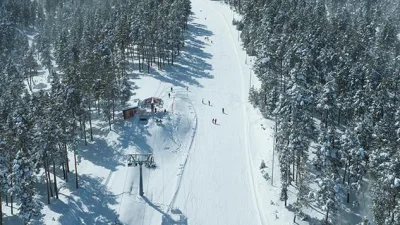 Her kış, karın büyüsüne kapılan tatilciler ve kayak severler gözlerini