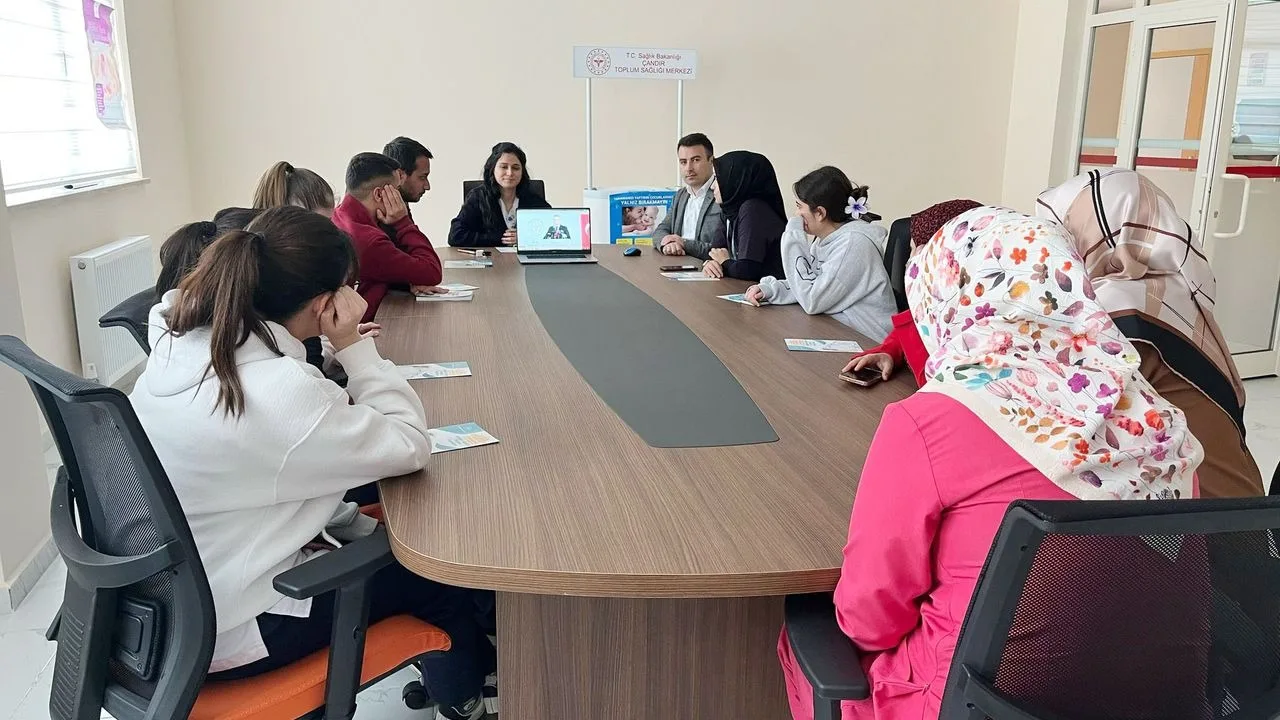 Yozgat’ta, Sağlık Bakanlığı tarafından başlatılan Sağlıklı Hayat Akademisi (SAHA) Projesi