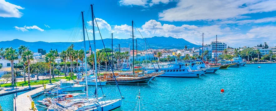 Ege’nin mavi sularında, Bodrum’un hemen karşı kıyısında yer alan, begonvillerle