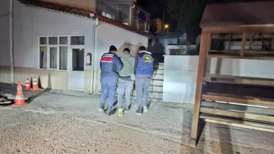 Yozgat İl Jandarma Komutanlığı, adli suçlardan aranan şahıslara yönelik çalışmalarına