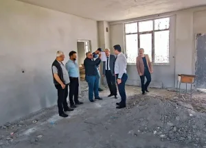 Çiçekdağı Kaymakamı Murat Görmüş, beraberindeki kurum amirleriyle birlikte Çopraşık, Yalnızağaç,