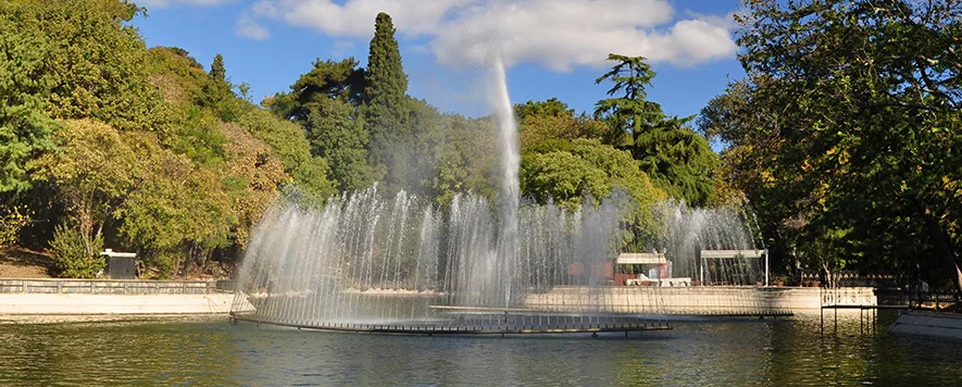 Yaz aylarının etkisiyle İstanbul’da hava sıcaklıkları hızla yükselirken, şehirde yaşayanlar