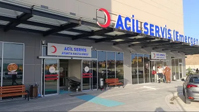 Yerköy'de doğum günü kutlaması için alınan 60 kişilik pastadan yiyen