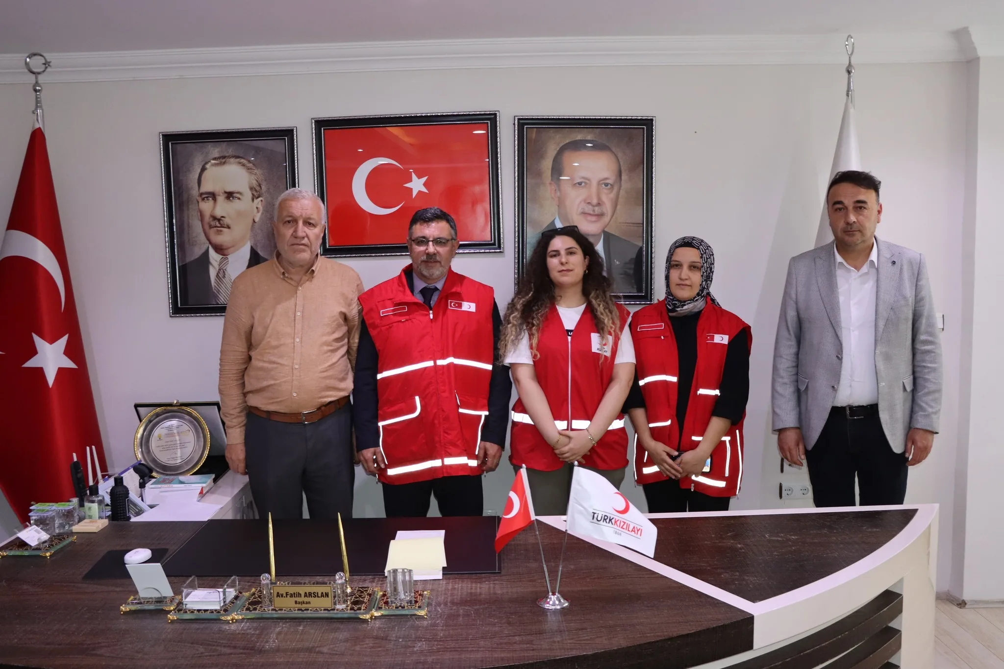 Yerköy Belediye Başkanı Av. Fatih Arslan, Türk Kızılay’ın vekâletle kurban