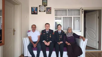 Yozgat İl Jandarma Komutanlığı, Anneler Günü dolayısıyla şehit annelerini ziyaret