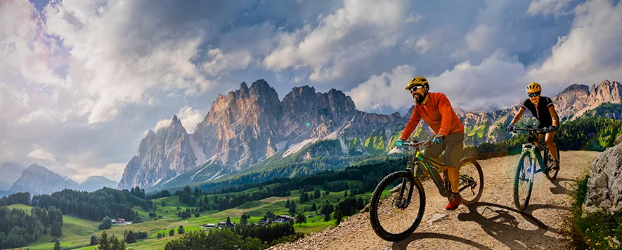 İzmir’den Artvin’e, Kapadokya’dan Van’a… Türkiye’de bisiklet tutkunları için hem doğayla