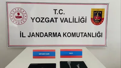 Yozgat ve Yerköy jandarmasının ortak operasyonunda, Ankara’dan uyuşturucu getirirken yakalanan