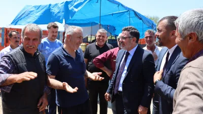 Başkan Arslan, Kurban Bayramı öncesi pazar esnafı ve vatandaşlarla buluştu,