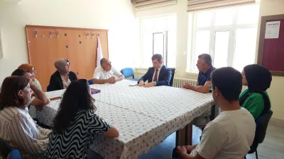 Çiçekdağı Kaymakamı Murat Görmüş, Borsa İstanbul Atatürk İlkokulu öğretmenleriyle buluşarak