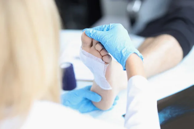 Diyabet, kan şekerinin uzun süre yüksek seviyelerde seyretmesi sonucu sinir