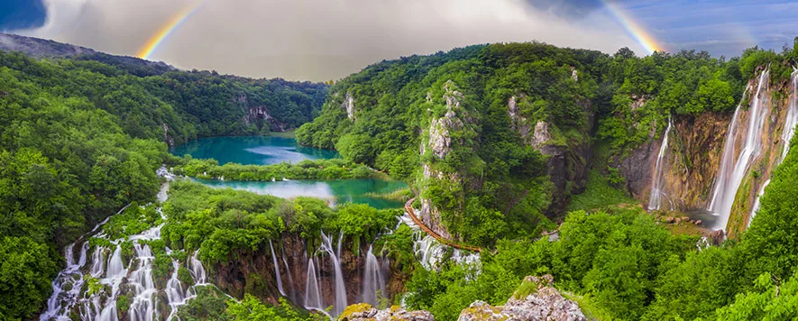 Bahar geldiğinde doğanın uyanışını kutladığı, binlerce armağanla bizi karşılayan göller,