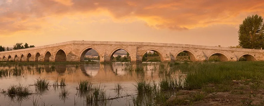 Sivas’ın eşsiz kültürel ve doğal güzelliklerini keşfetmeye ne dersin? Anadolu’nun