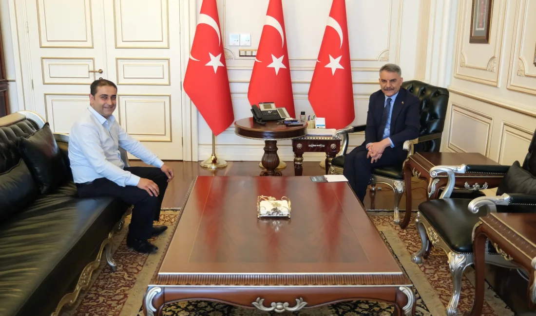 Ahmet Taşkesen, Yerköy’de açacağı Bellona mağazasının açılışına Vali Mehmet Ali