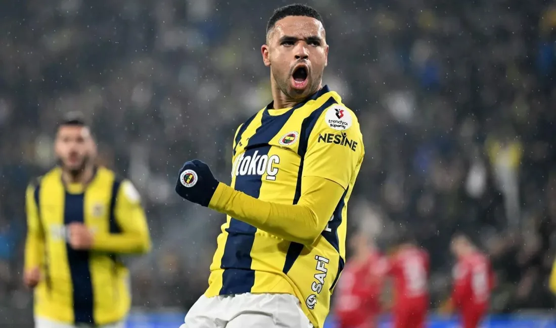 Fenerbahçe'nin yıldız golcüsü Youssef En-Nesyri, rekor bonservisle transfer olmaya hazırlanıyor.