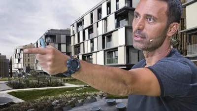 Tanınmış müzisyen Mustafa Sandal, İstanbul'un Etiler semtinde lüks bir dairede