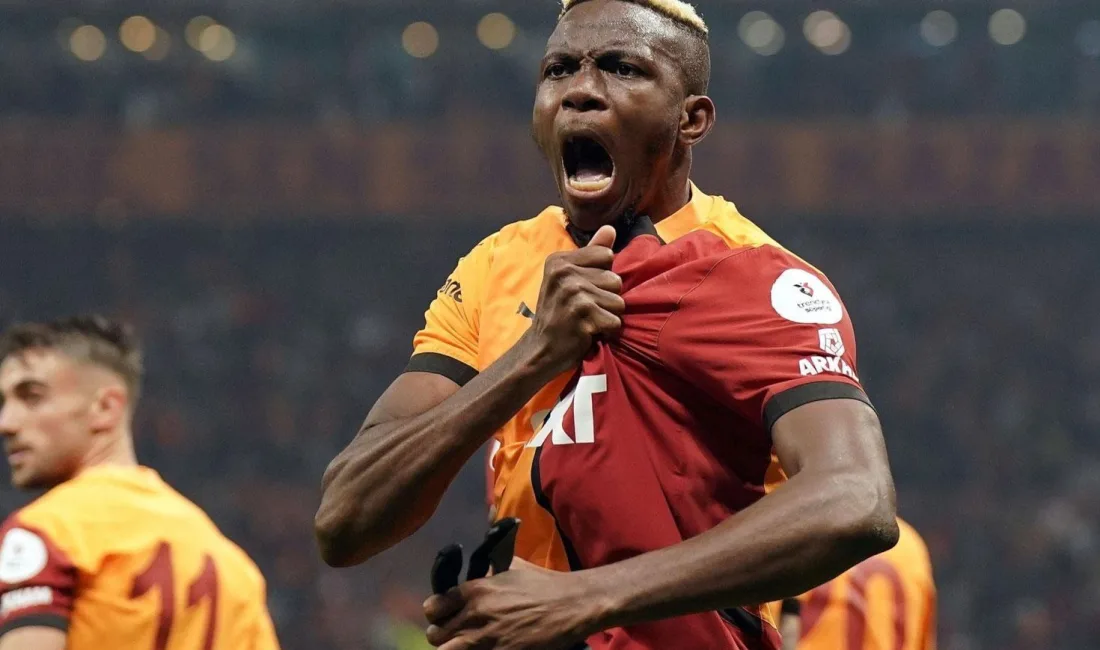 Fenerbahçe, Victor Osimhen adlı Nijeryalı futbolcu için teklifini Napoli'ye iletti.