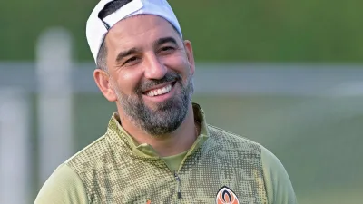 Fenerbahçe'nin parlayan oyuncusu İsmail Yüksek'in, Arda Turan'ın ekibi Shakhtar Donetsk'e