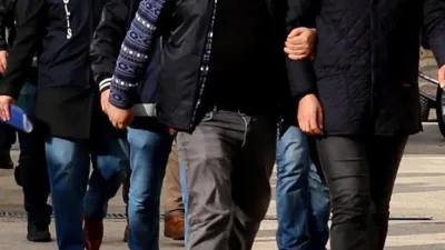 FETÖ'nün emniyet içerisindeki gizli yapılanmasına karşı İstanbul merkezli operasyonda 21