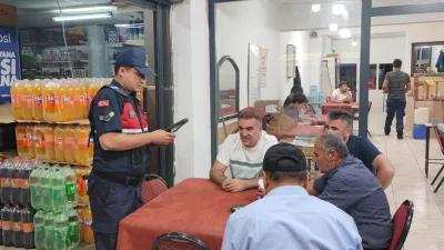 Yerköy'de jandarma ekipleri tarafından gerçekleştirilen şok uygulamada 211 şahıs ve