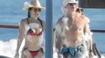 Amazon'un kurucusu Jeff Bezos ve nişanlısı Lauren Sanchez, Venedik'te yapılan