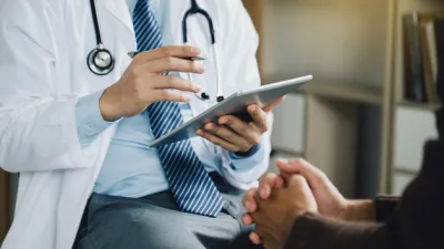 Kıl dönmesi, genellikle kuyruk sokumu bölgesinde ortaya çıkan ve enfekte