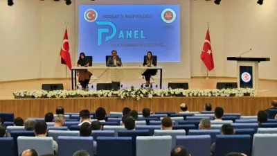 Yozgat İl Müftülüğü tarafından düzenlenen “Bir Yetime Aile Olmak” panelinde,
