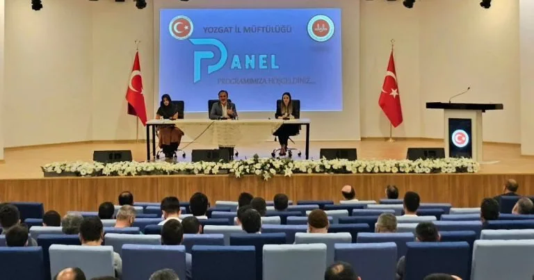 Yozgat İl Müftülüğü tarafından düzenlenen “Bir Yetime Aile Olmak” panelinde,