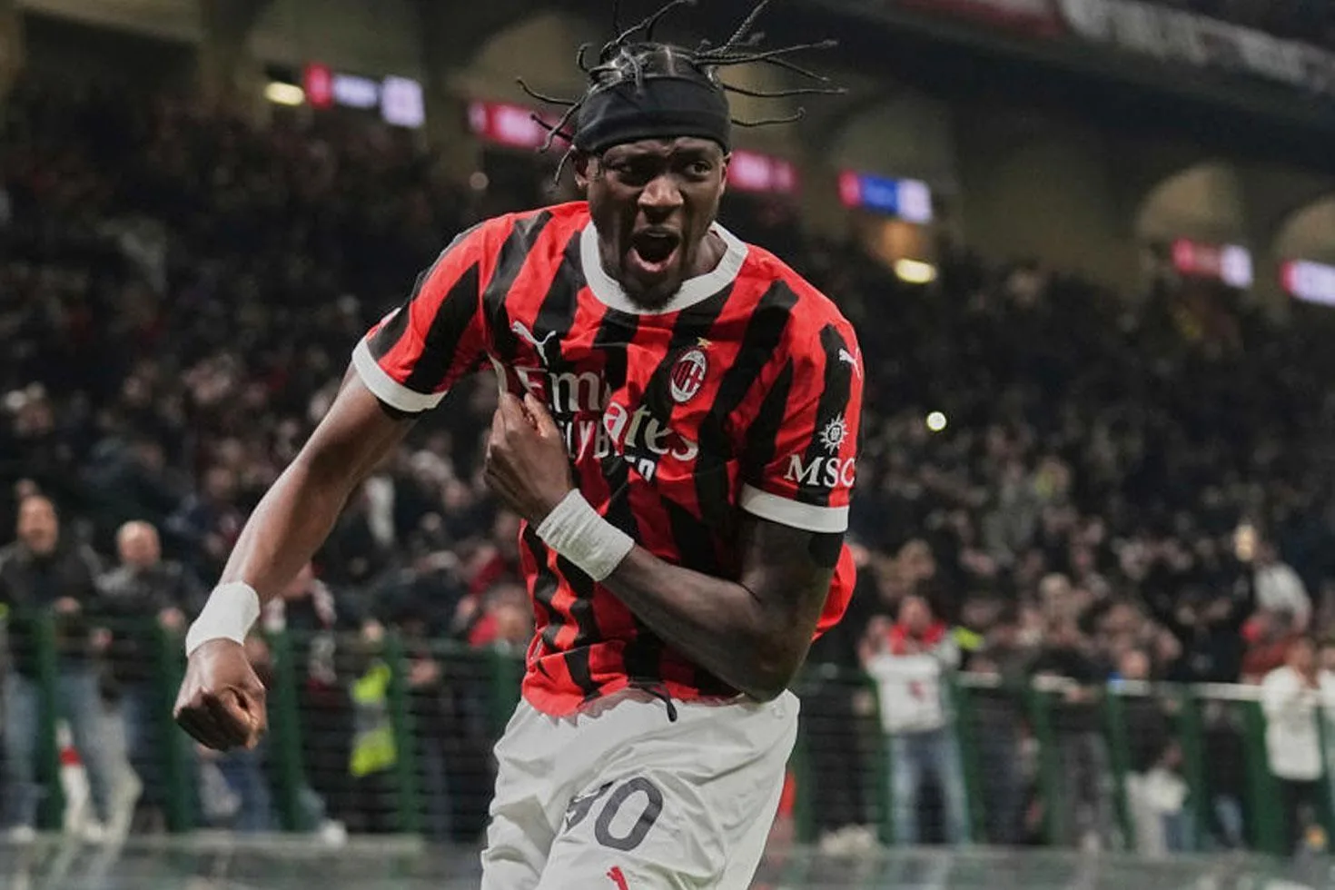 Tammy Abraham, Beşiktaş ile transferde anlaştı ve salı günü İstanbul'a