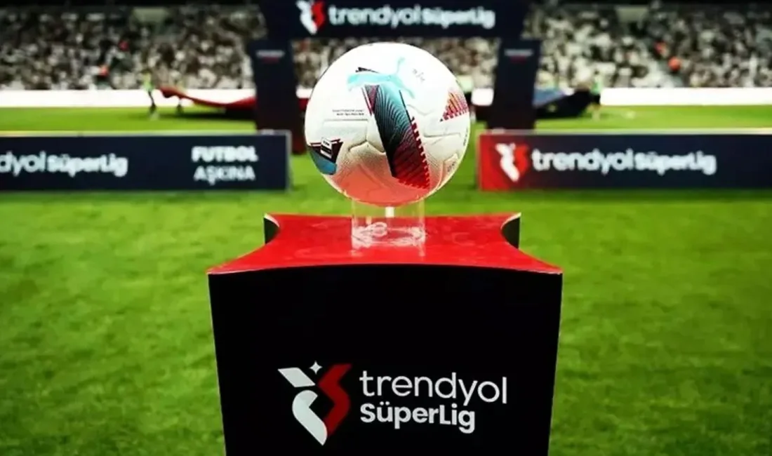 Süper Lig takımı İkas Eyüpspor, Caner Erkin'le yollarını ayırdığını duyurdu.