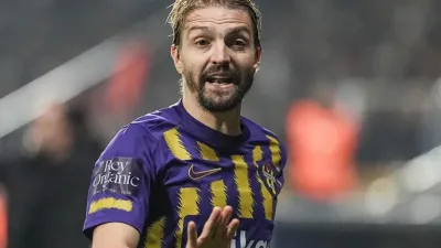 Caner Erkin'in transfer sürecinde beklenmedik bir gelişme yaşandı. Eyüpspor ile