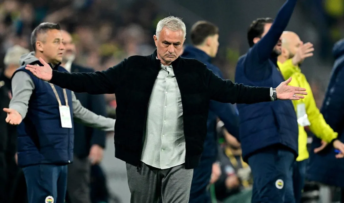 Fenerbahçe'nin yeni transfer sezonu yaklaşırken, Jose Mourinho'nun Milan Skriniar işine