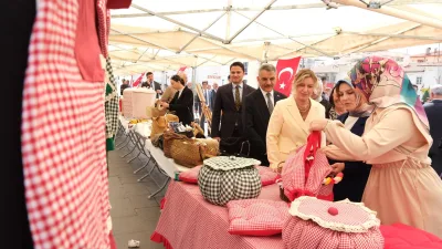 Yozgat Valiliği himayesinde faaliyet gösteren Aile Destek Merkezleri’nin kursiyerleri tarafından