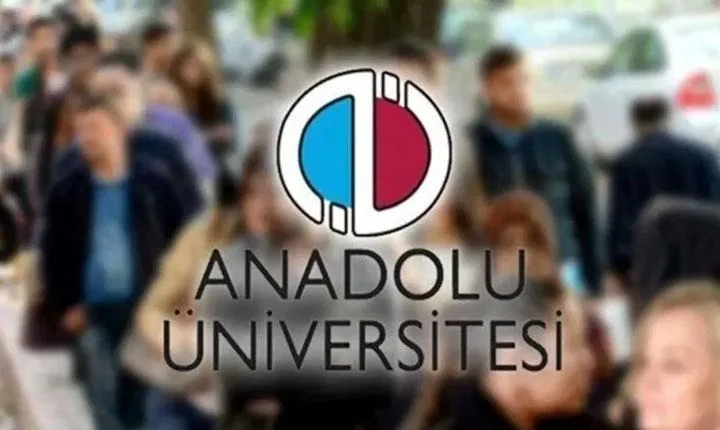 Açıköğretim Fakültesi’nde (AÖF) yaz okulu kayıtlarını tamamlayan öğrenciler, sınav takvimine