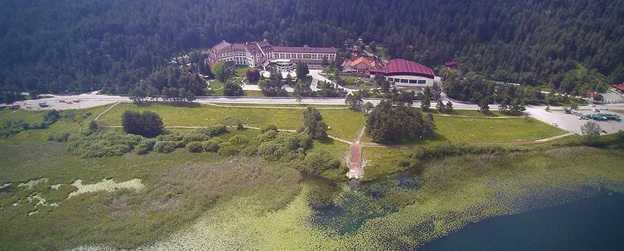 Abant mevsimi geldi ve sonbaharda bu doğal güzellik bir başka