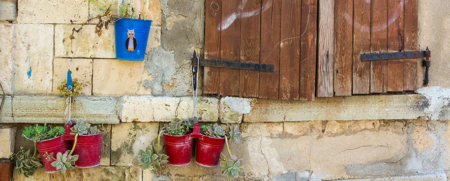 Bozcaada, güneş, kum, deniz tutkunlarının vazgeçilmez tatil rotalarından biridir. Antik