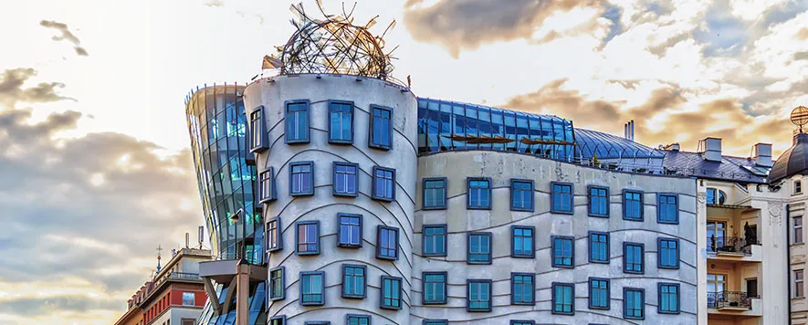 Dünyanın En İlginç Mimarileri Seyahate çıkmadan önce gideceğiniz yerde mutlaka