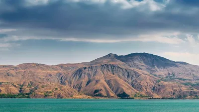 Elazığ, tarihi ve kültürel zenginliğiyle dikkat çeken bir şehir. Harput