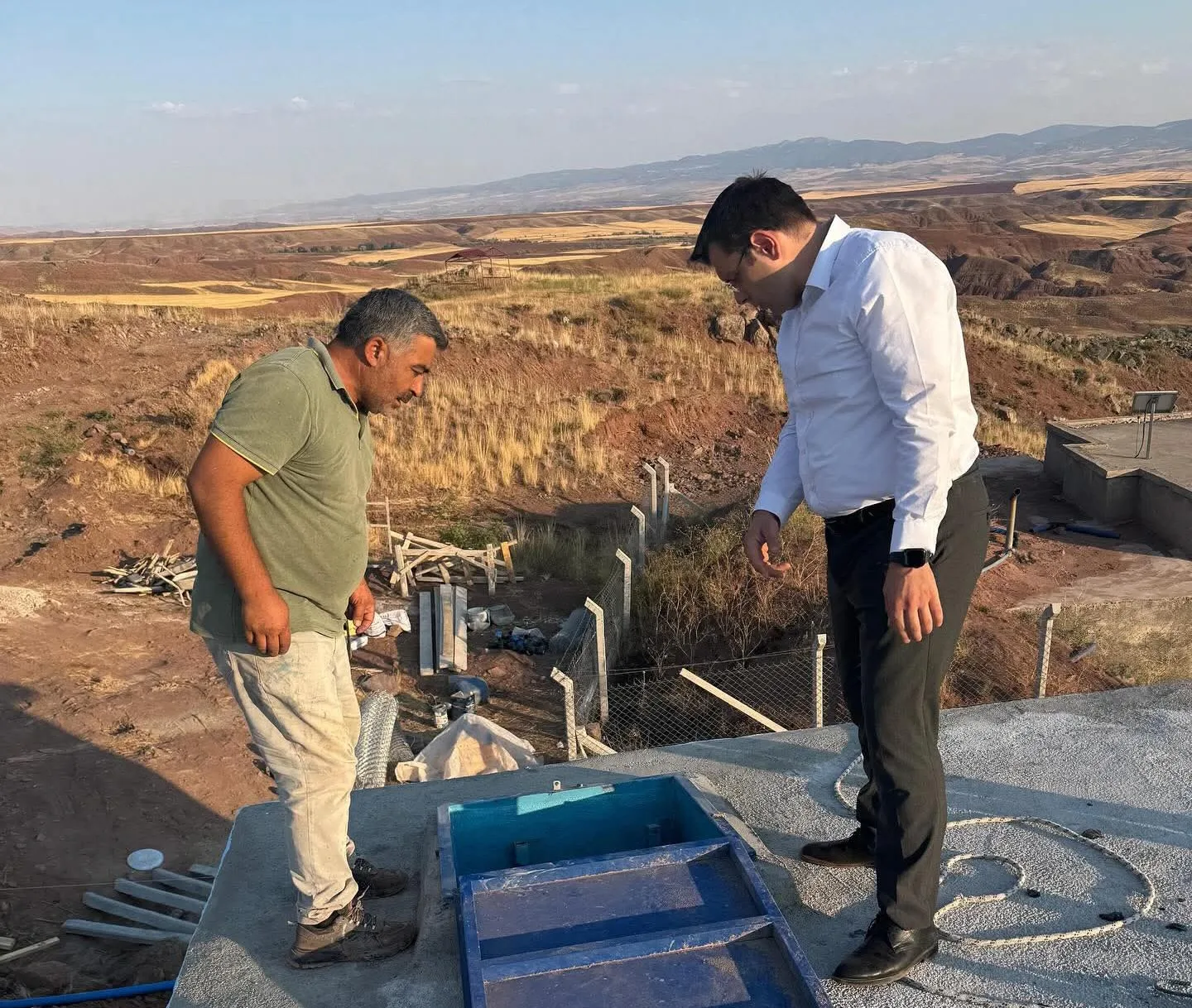 Yerköy Kaymakamı Mehmet Halis Aydın, Derebağı köyünü ziyaret ederek vatandaşlarla