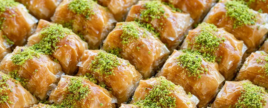 Türkiye’nin farklı şehirlerindeki lezzetleri keşfetmeye hazır mısın? Türkiye’nin çeşitli bölgelerindeki