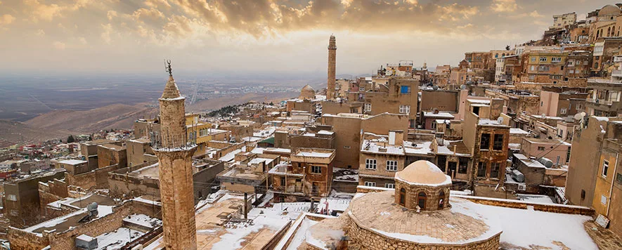 Kış ayları geldi ve havalar soğudu. Soğuk havalarda sokaklarda gezmekten