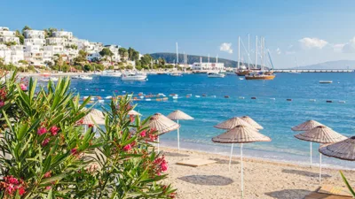 Bodrum Yarımadası’nın güzellikleri keşfedilmeyi bekliyor. Tatil planını son dakikaya bıraktıysan,