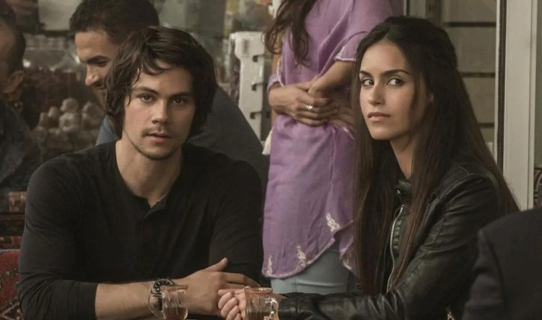 Michael Cuesta’nın yönetmenliğini üstlendiği, Stephen Schiff ve Michael Finch’in kaleme