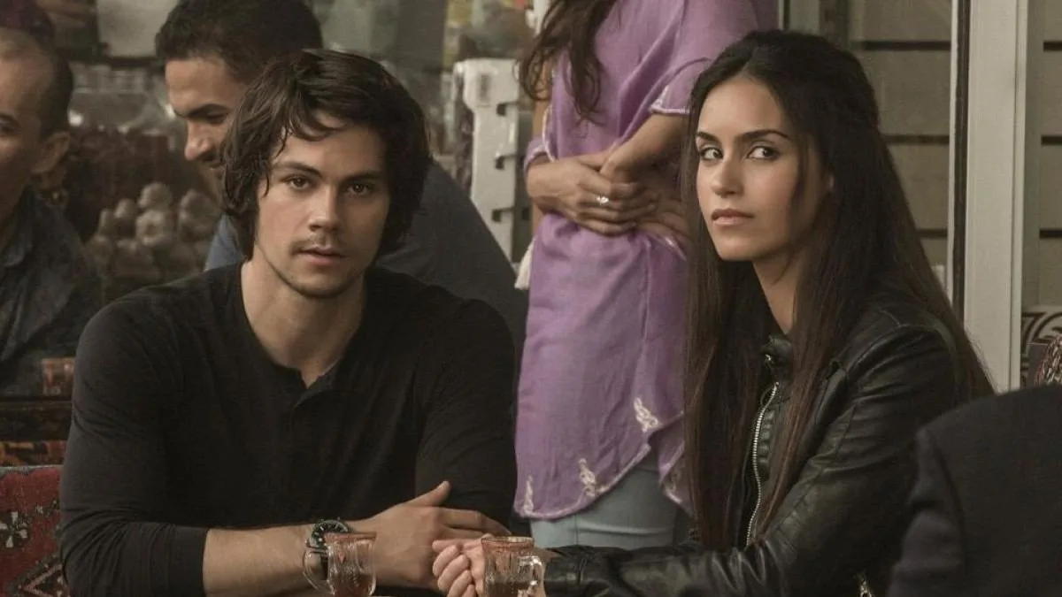 Michael Cuesta’nın yönetmenliğini üstlendiği, Stephen Schiff ve Michael Finch’in kaleme