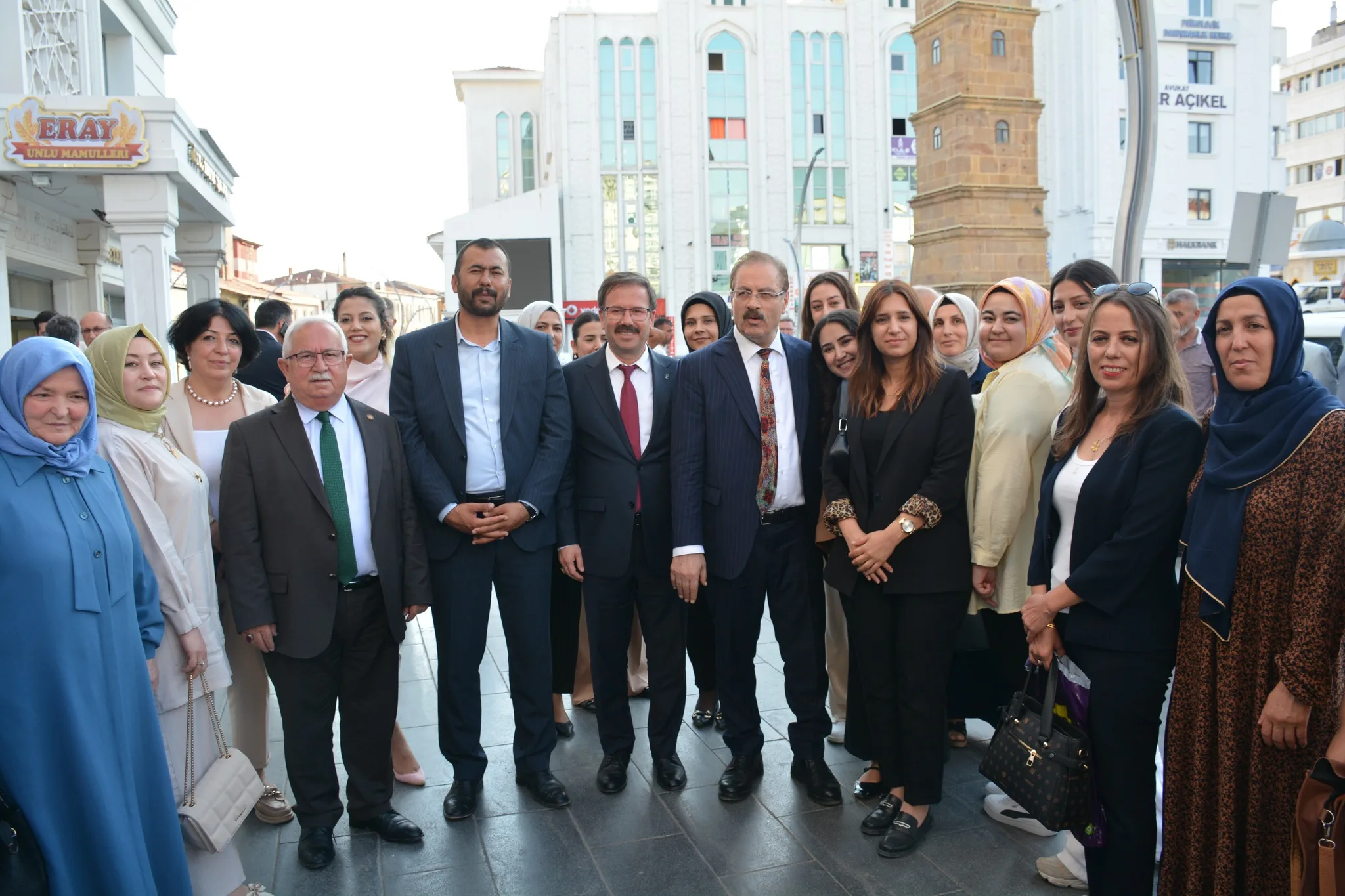 AK Parti Yozgat Milletvekili Abdulkadir Akgül, halkın yanında durmayan hiçbir