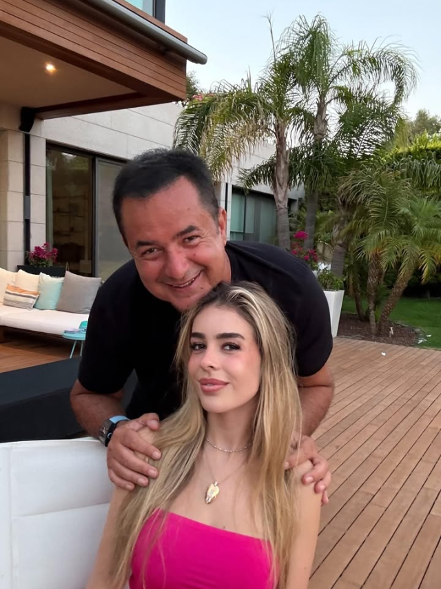 Acun Ilıcalı'nın gözlerden uzak büyüttüğü kızı 18 yaşına girdi