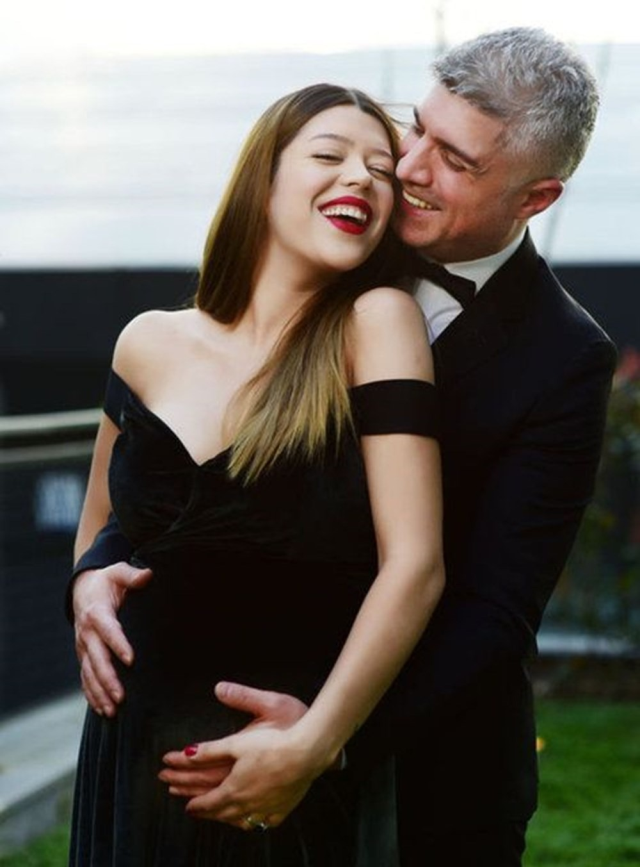 Aile krizi büyüyor! Feyza aktan, Özcan Deniz'in kardeşine zehir zemberek sözlerle yüklendi